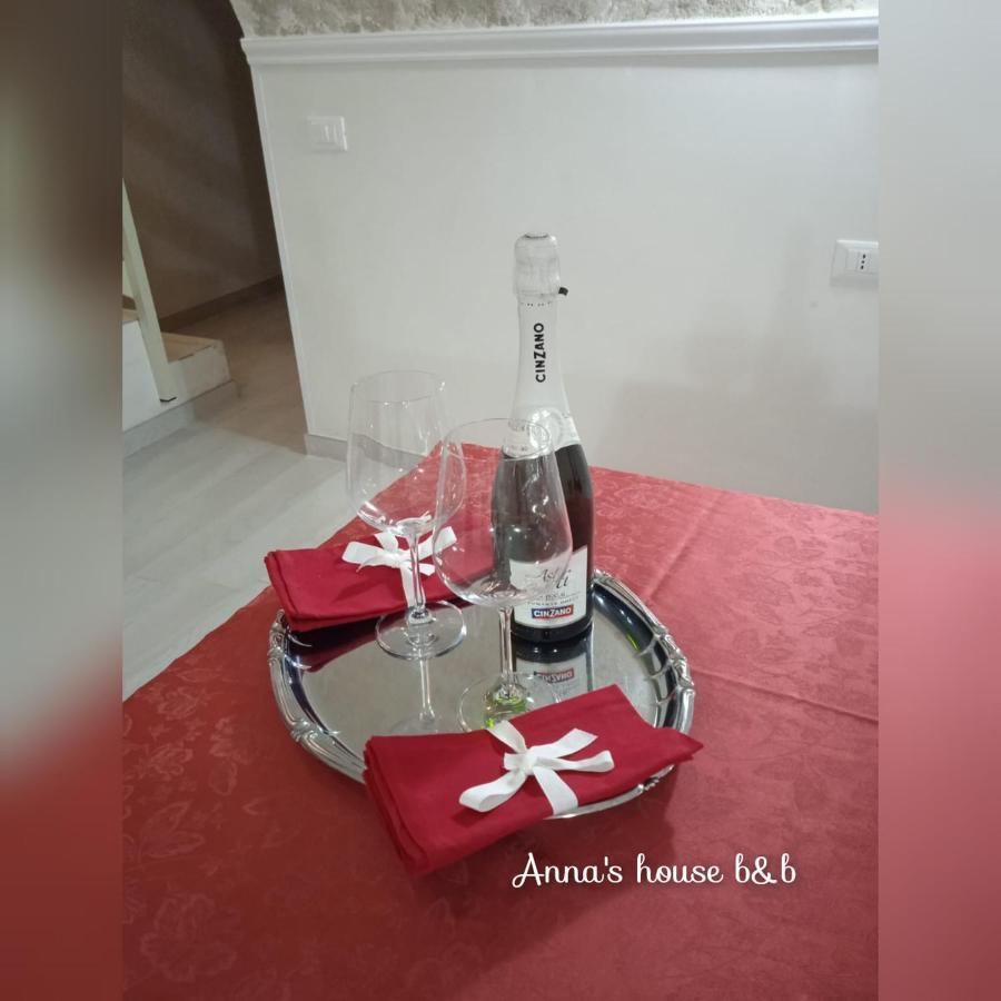 Anna'S House Bed & Breakfast Taranto Luaran gambar